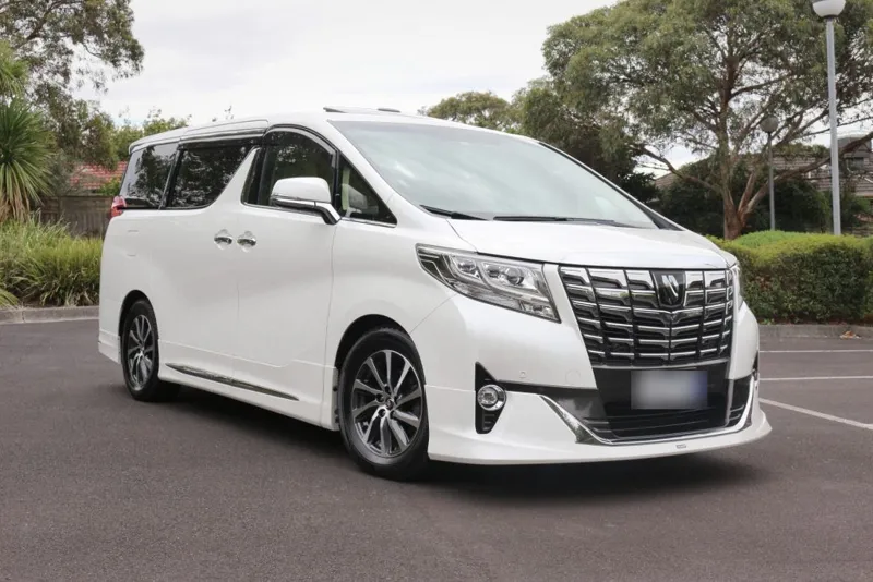 Toyota Alphard for hire in Lusaka